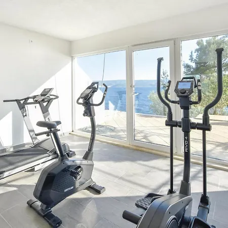 Nice Apartment In Stanici With Kitchenette